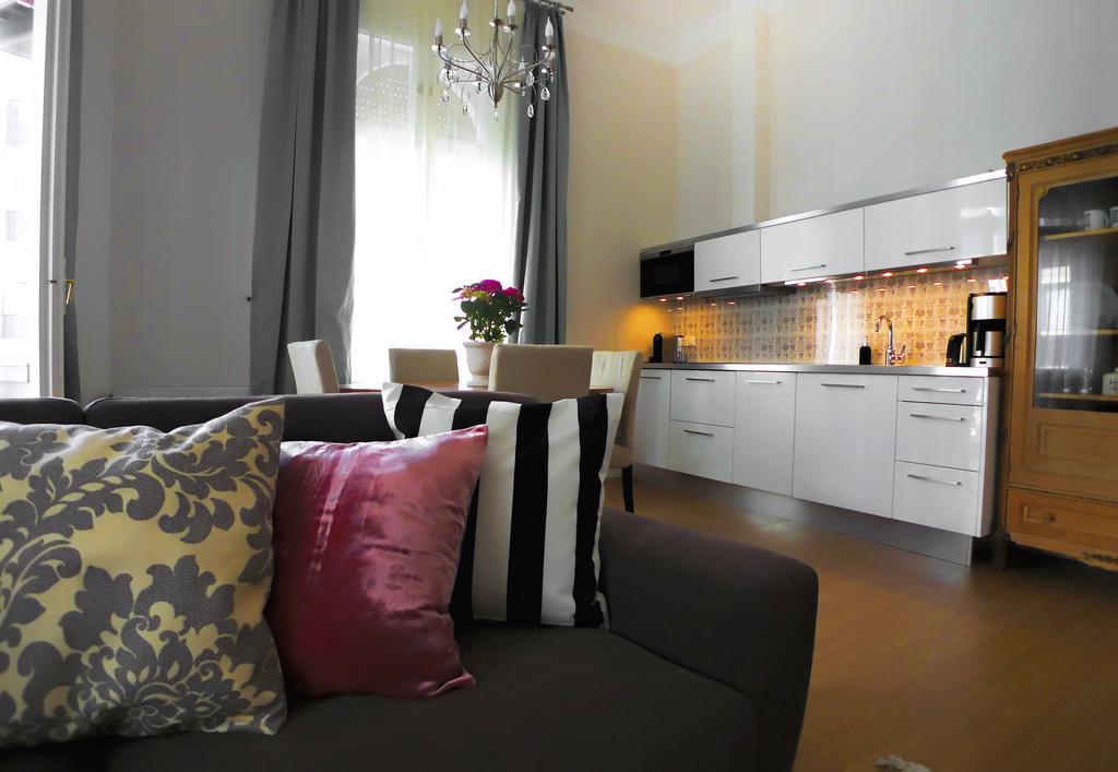 Golden Stars Budapest Apartments Exterior photo